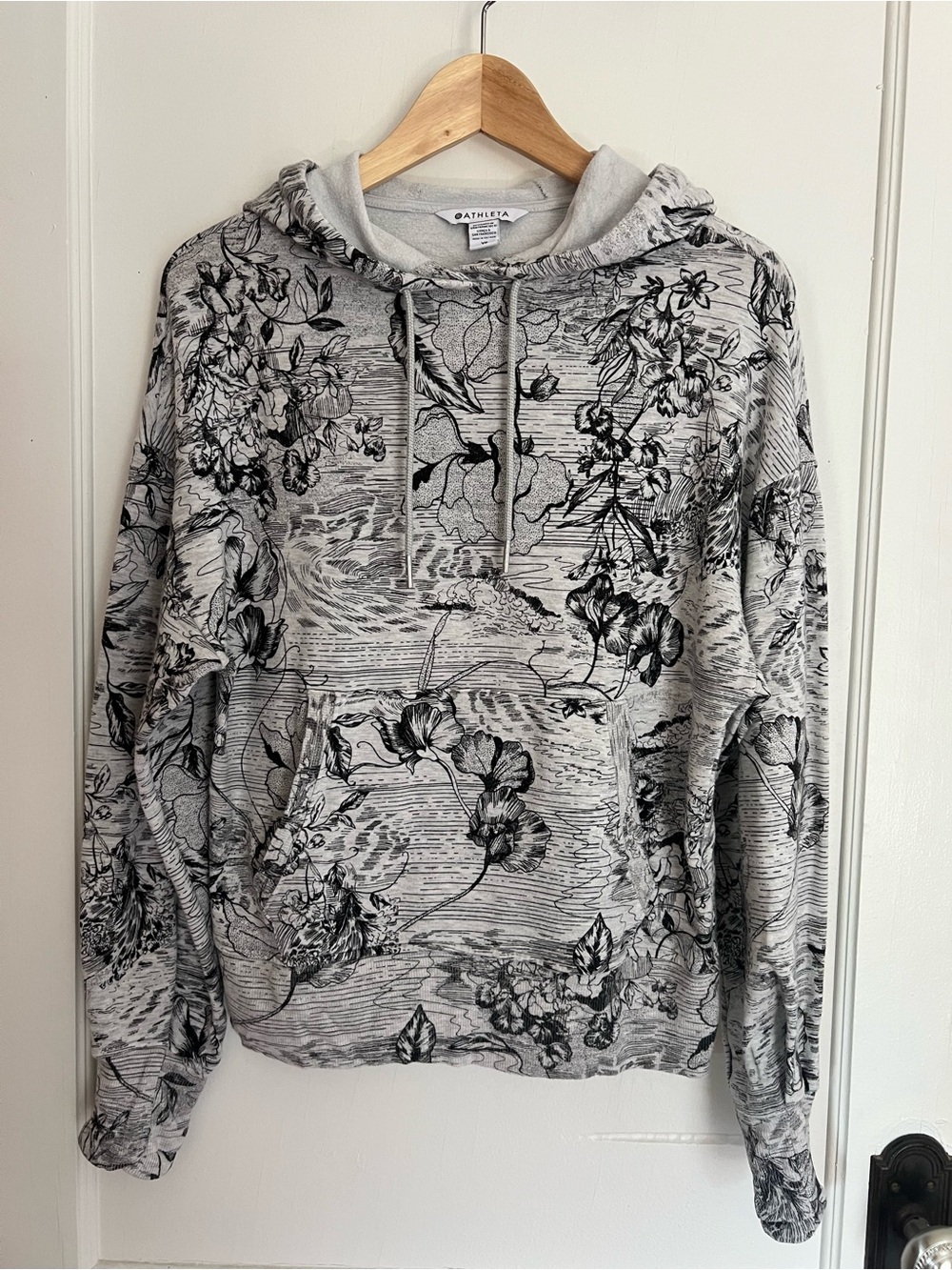Athleta Balance Hoodie Sweatshirt in Eden Floral Grey | Size XS